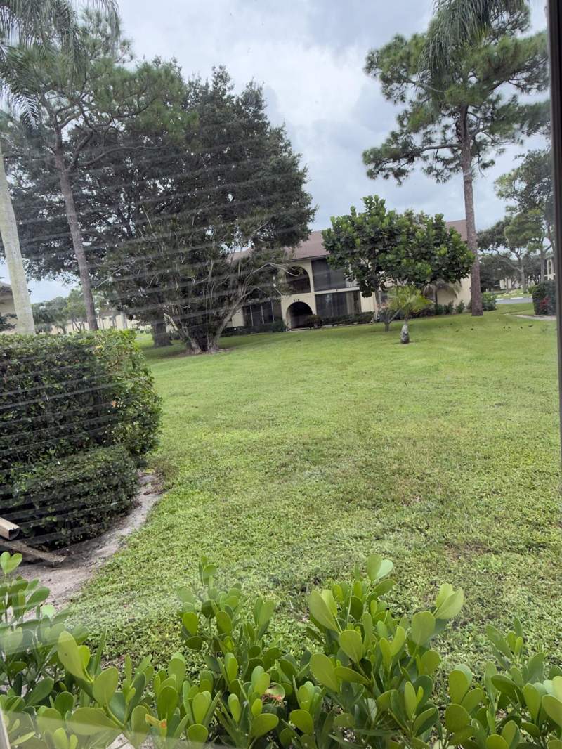 2 bedroom Condominium at 120 Lake Pine Circle #C-1, Pine Ridge South I Condo, Greenacres — photo 3