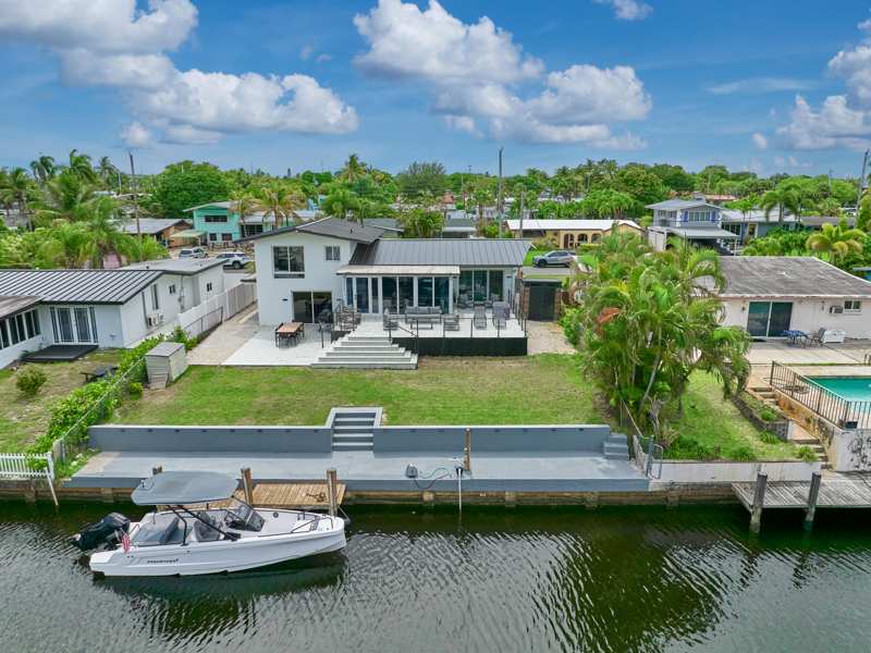 3 bedroom Single Family Residence at 2426 Key Largo Lane, Lauderdale Isles No 2-Blk 6, Fort Lauderdale — photo 1