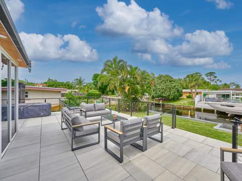 2426 Key Largo Lane, Fort Lauderdale FL - photo 21 of 107