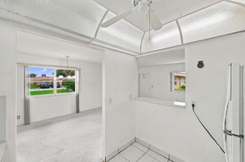 334 Seville N, Delray Beach FL - photo 18 of 37