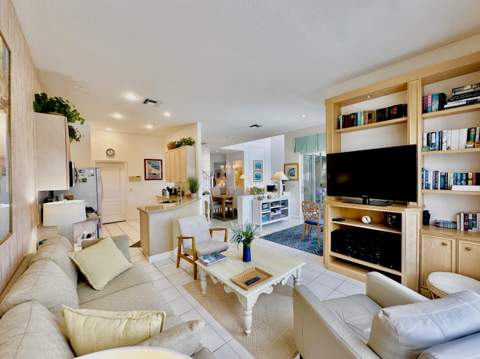 97 Monterey Pointe Drive, Palm Beach Gardens FL - photo 17 of 22
