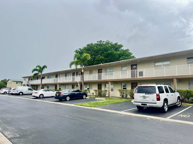 1 bedroom Condominium at 601 NW 78th Terrace #205, Oriole Gardens II, Margate — photo 1