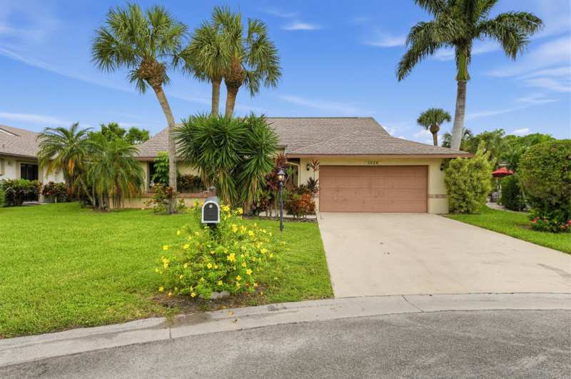 2 bedroom Single Family Residence at 5628 Pleasant Valley Lane, Boca Delray, Delray Beach — photo 1