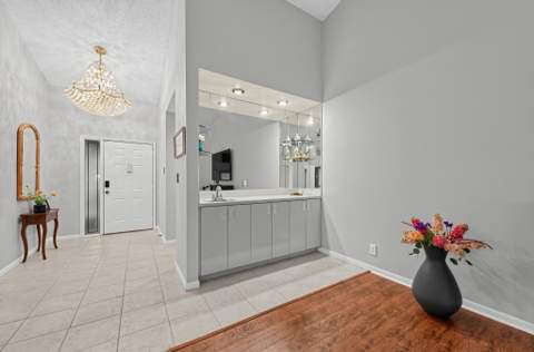 5628 Pleasant Valley Lane, Delray Beach FL - photo 10 of 39