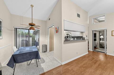 5628 Pleasant Valley Lane, Delray Beach FL - photo 17 of 39