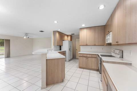 23350 Torre Circle, Boca Raton FL - photo 14 of 56