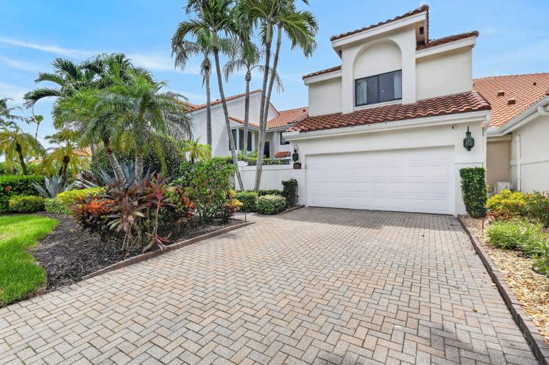4 bedroom Townhouse at 2025 La Porte Drive, Frenchmans Creek Par C-2, Palm Beach Gardens — photo 3