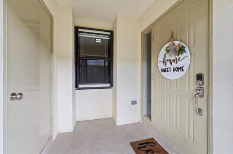 109 Half Moon Circle #C, Jupiter FL - photo 13 of 37
