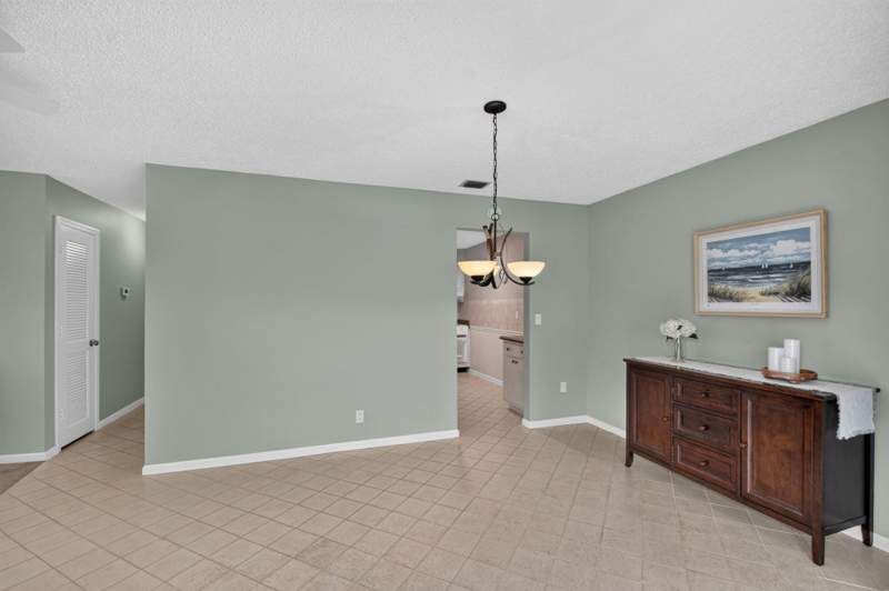 2 bedroom Condominium at 10137 S 44th Avenue, Limetree Condo, Boynton Beach — photo 4