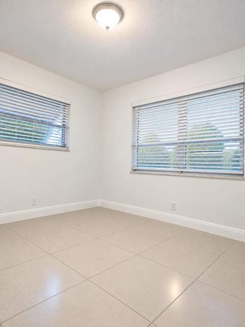 2603 NW 54th Street, Tamarac FL - photo 18 of 25