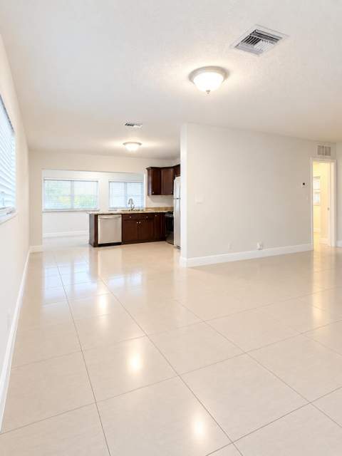 2603 NW 54th Street, Tamarac FL - photo 19 of 25