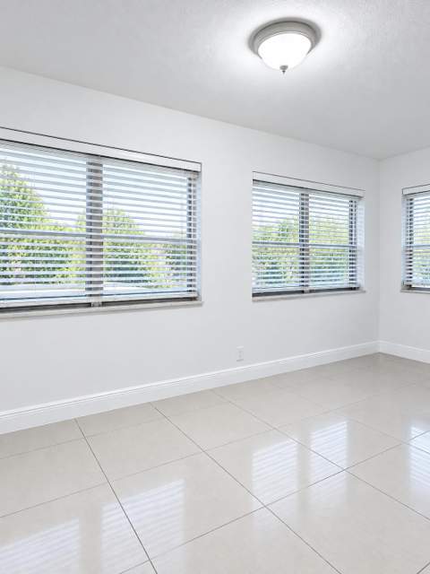 2603 NW 54th Street, Tamarac FL - photo 22 of 25