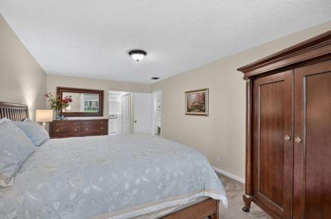 10137 S 44th Avenue, Boynton Beach FL - photo 13 of 26
