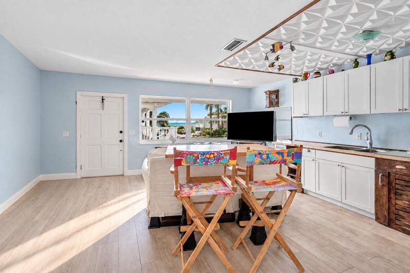 1 bedroom Stock Cooperative at 5505 N Ocean Boulevard #11-208, Colonial Ridge, Ocean Ridge — photo 2