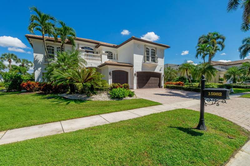 5 bedroom Single Family Residence at 15982 Laurel Creek Drive, Delray Training Center Pud Par K, Delray Beach — photo 3