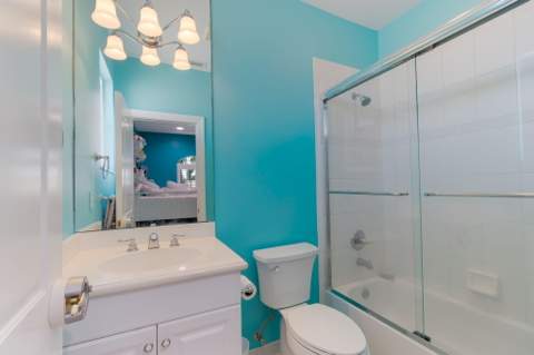 15982 Laurel Creek Drive, Delray Beach FL - photo 19 of 68