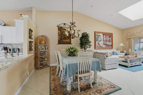 6375 Mill Pointe Circle, Delray Beach FL - photo 6 of 58