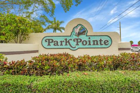 3373 Lucerne Park Drive, Greenacres FL - photo 19 of 26