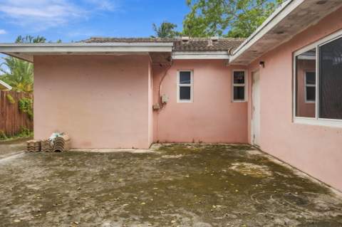 1524 NE 2nd Avenue, Fort Lauderdale FL - photo 12 of 31