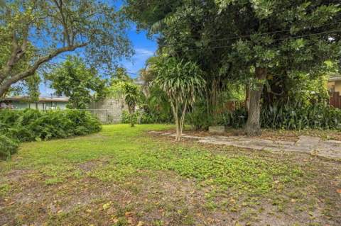 1524 NE 2nd Avenue, Fort Lauderdale FL - photo 9 of 31