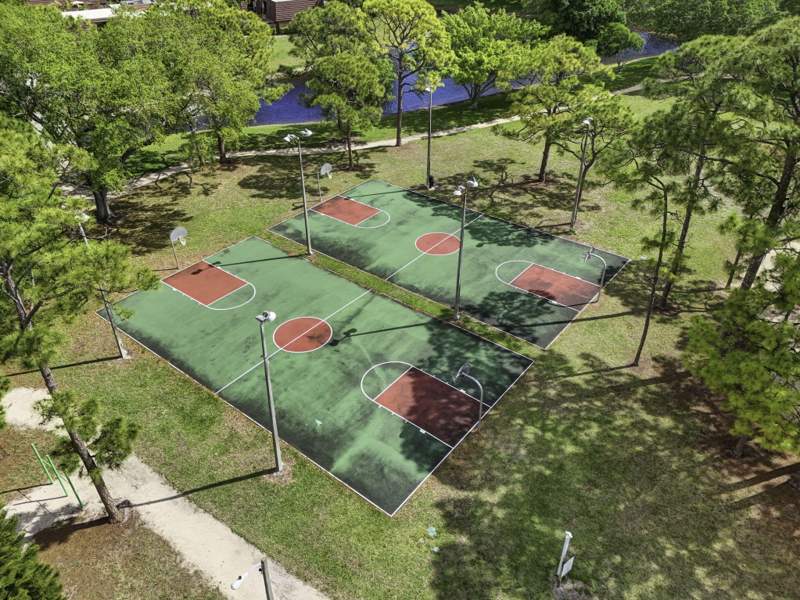 2 bedroom Townhouse at 2003 20th Lane, Garden Lakes And Garden Square Shops, Palm Beach Gardens — photo 3