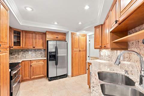 3560 S Ocean Boulevard #506, South Palm Beach FL - photo 11 of 20