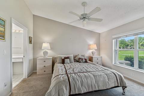 8464 Logia Circle, Boynton Beach FL - photo 15 of 38