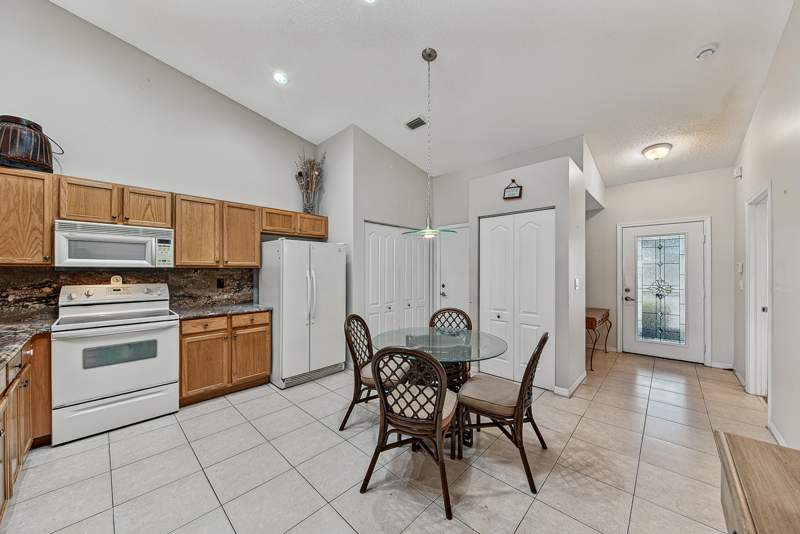 2 bedroom Villa at 8464 Logia Circle, Melrose Pud Pod E, Boynton Beach — photo 5