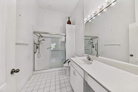 8464 Logia Circle, Boynton Beach FL - photo 19 of 38