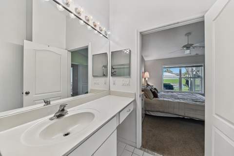 8464 Logia Circle, Boynton Beach FL - photo 20 of 38