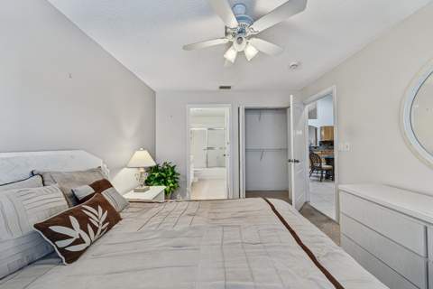 8464 Logia Circle, Boynton Beach FL - photo 23 of 38