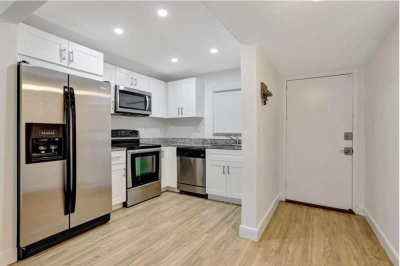 1 bedroom Condominium at 6507 Winfield Boulevard #110-C, Margate Village Phase II Condo, Margate — photo 3