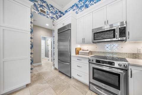 13740 Le Havre Drive, Palm Beach Gardens FL - photo 19 of 67