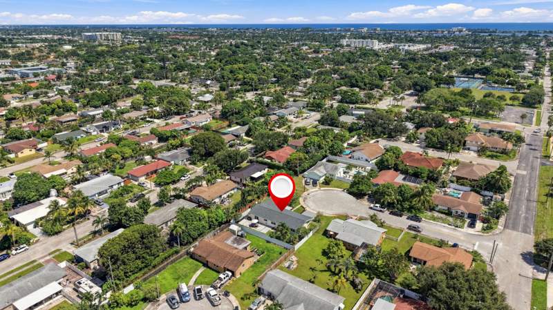 4 bedroom Single Family Residence at 1409 Richard Lane, Schroeders, Lake Worth Beach — photo 5