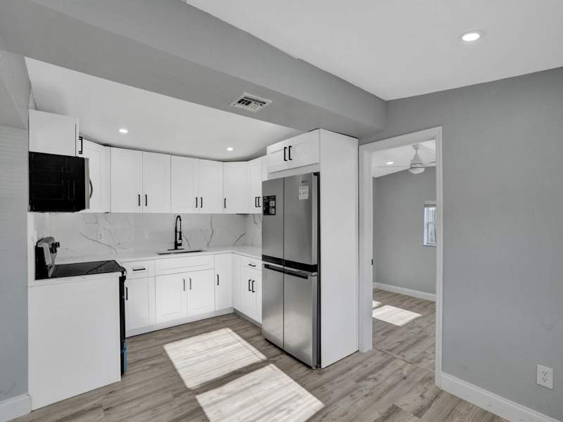 4 bedroom Single Family Residence at 5231 NE 19th Terrace, Pompano Beach Highlands 2nd Sec, Pompano Beach — photo 2