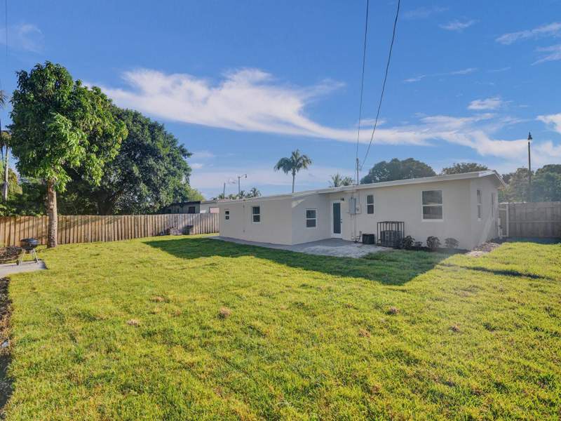 4 bedroom Single Family Residence at 5231 NE 19th Terrace, Pompano Beach Highlands 2nd Sec, Pompano Beach — photo 5