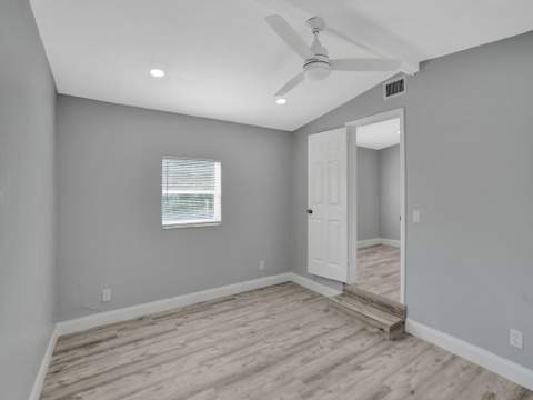 5231 NE 19th Terrace, Pompano Beach FL - photo 7 of 15