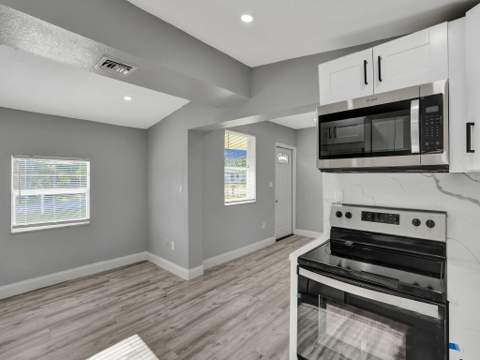 5231 NE 19th Terrace, Pompano Beach FL - photo 14 of 15