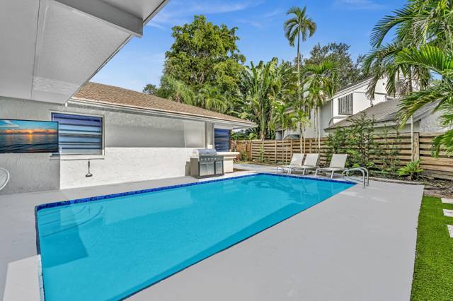 136 GREENS Road