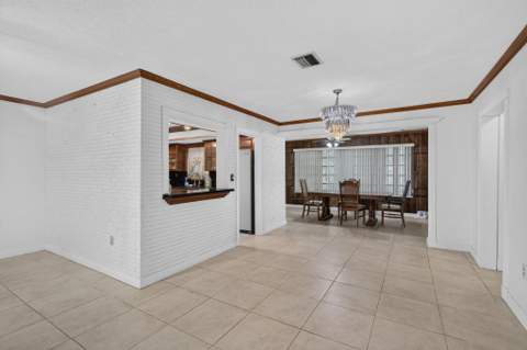 7761 Biltmore Boulevard, Miramar FL - photo 11 of 62