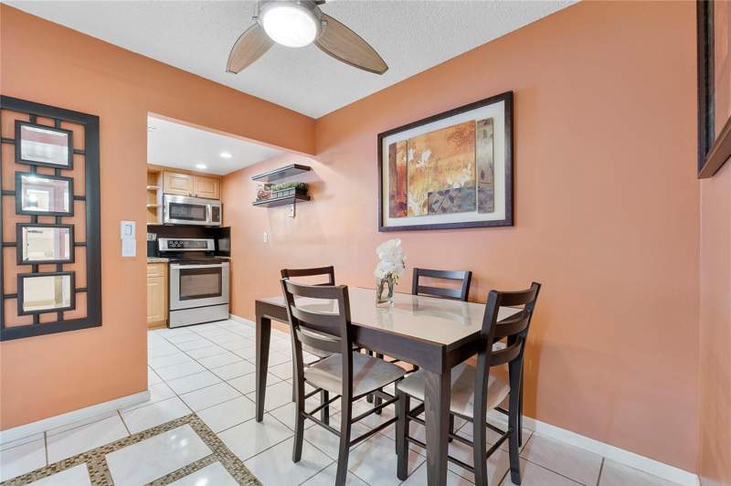 1 bedroom Condominium at 1720 Jefferson Street #212, Sun Haven Towers Condo, Hollywood — photo 4