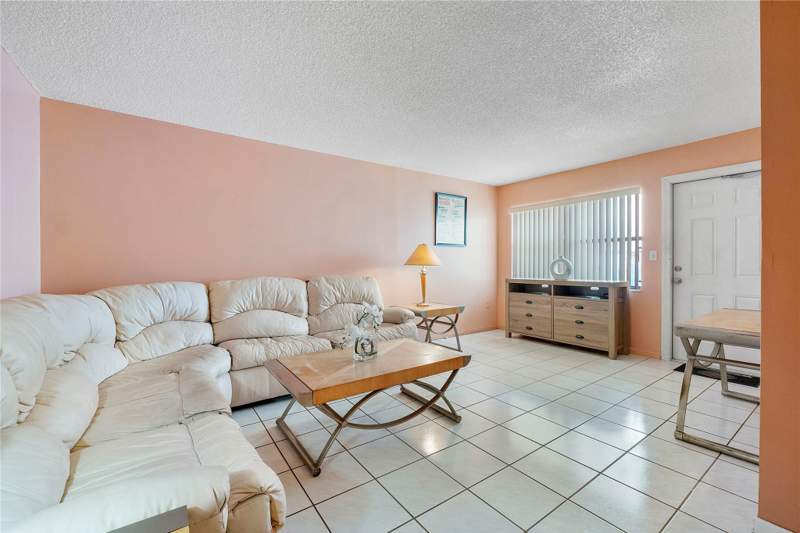 1 bedroom Condominium at 1720 Jefferson Street #212, Sun Haven Towers Condo, Hollywood — photo 5