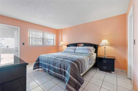 1720 Jefferson Street #212, Hollywood FL - photo 7 of 25