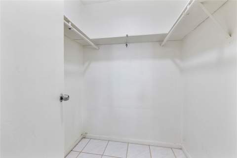 1720 Jefferson Street #212, Hollywood FL - photo 9 of 25