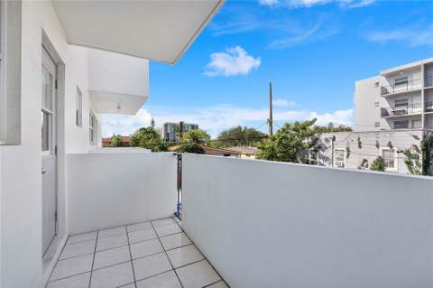 1720 Jefferson Street #212, Hollywood FL - photo 11 of 25