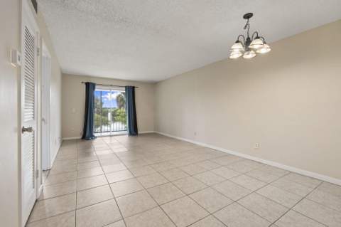 333 SE Martin Avenue #5-7, Stuart FL - photo 13 of 36