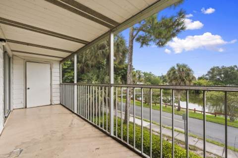 333 SE Martin Avenue #5-7, Stuart FL - photo 20 of 36