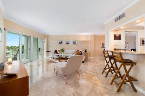 1000 Lowry Street #6H, Delray Beach FL - photo 8 of 54