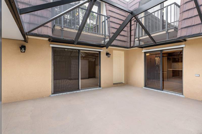 2 bedroom Townhouse at 1815 18th Lane, Garden Lakes And Garden Square Shops, Palm Beach Gardens — photo 4