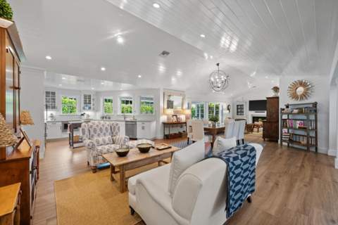 60 Colony Road, Jupiter Inlet Colony FL - photo 10 of 60